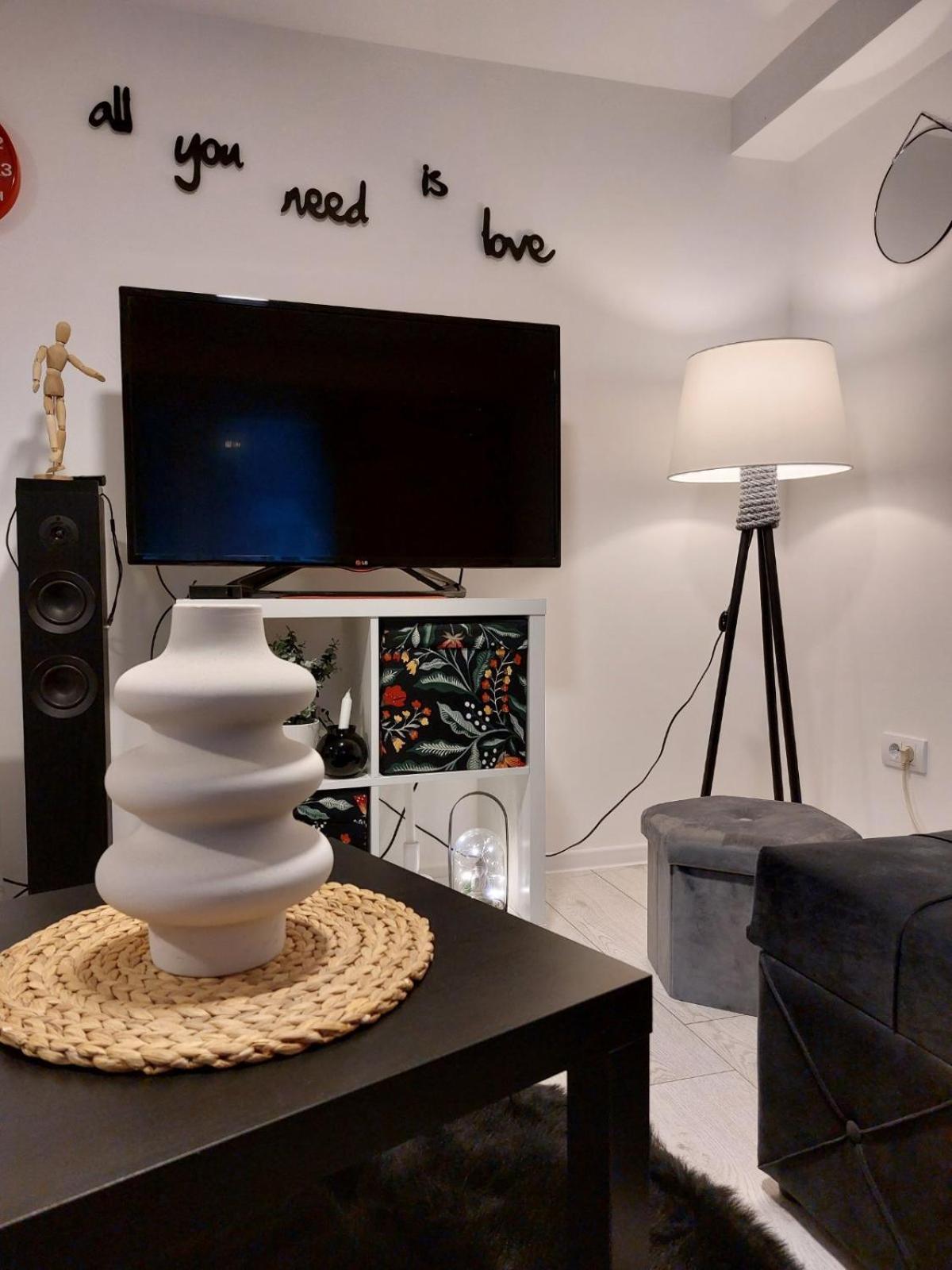 Bowler Hat Apartment Belgrade Extérieur photo